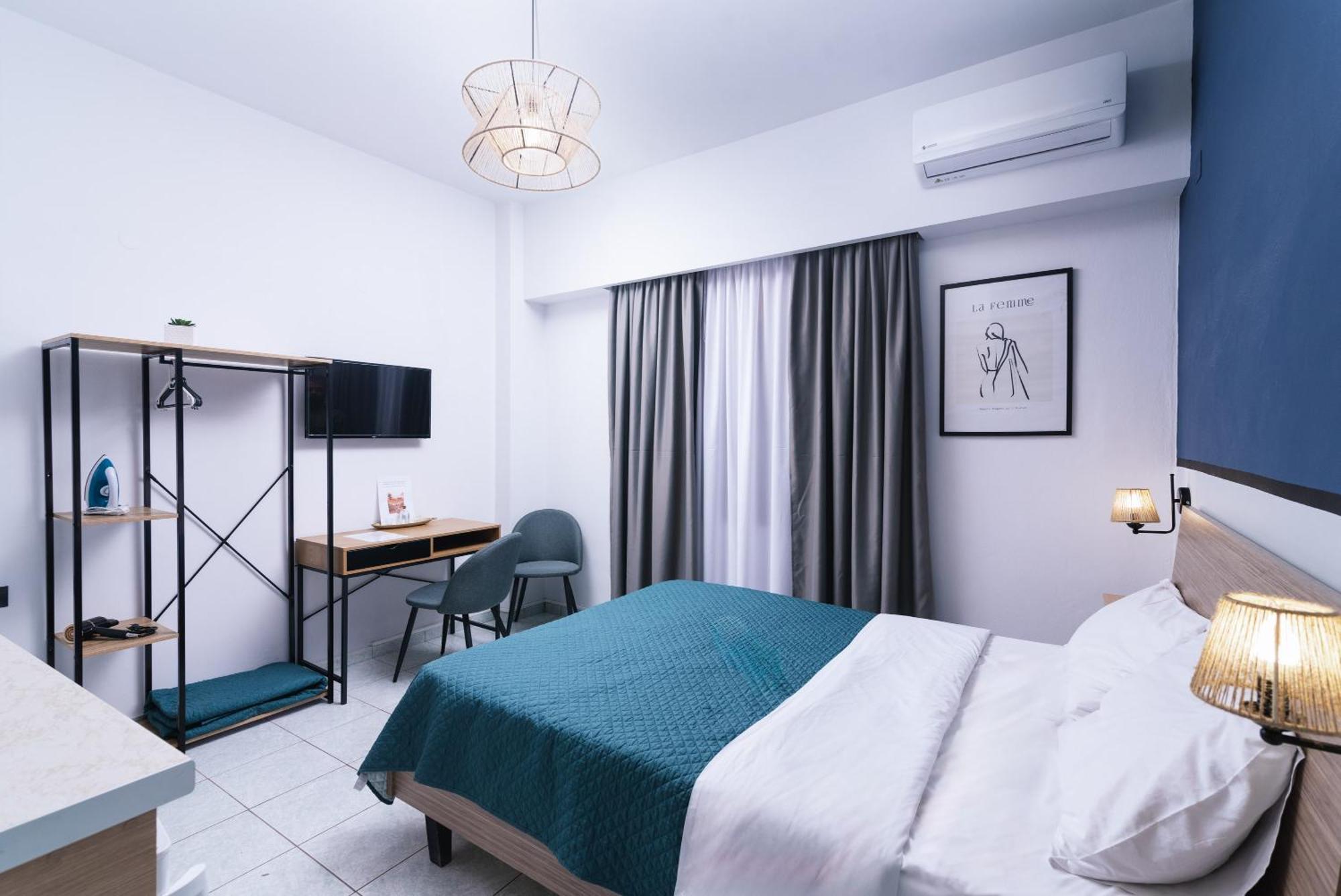 Alcyone Studios And Apartments Heraklion  Bagian luar foto